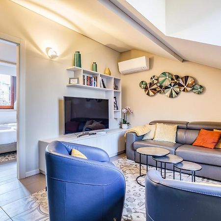 شقة Luxury Flat Duomo 6Pax Wifi Top ميلان المظهر الخارجي الصورة
