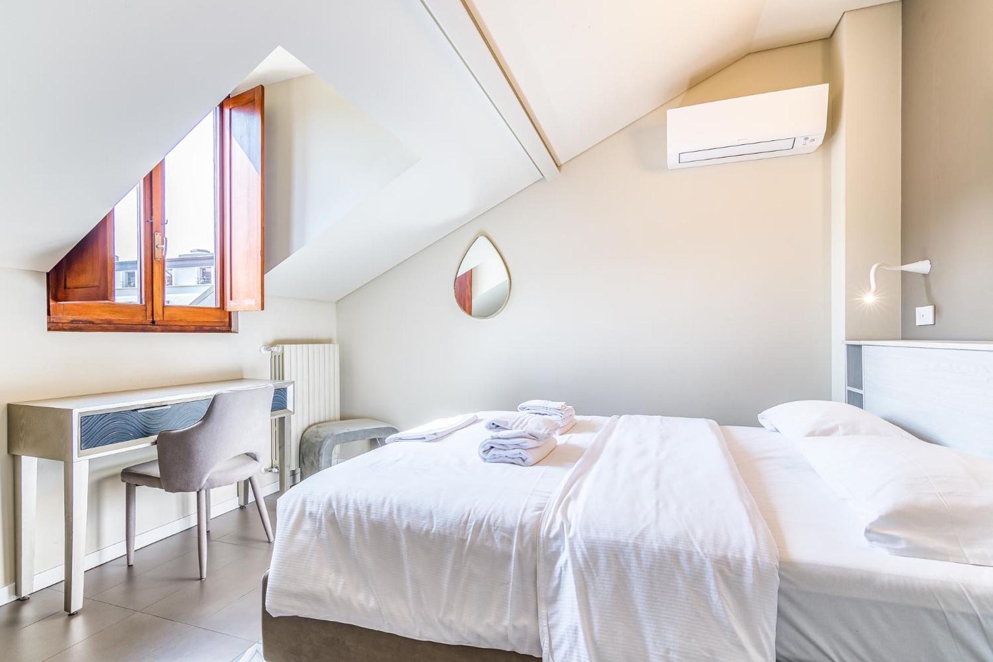 شقة Luxury Flat Duomo 6Pax Wifi Top ميلان المظهر الخارجي الصورة